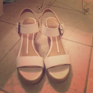 White wedges