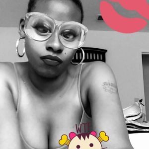 Meet your Posher, Tina