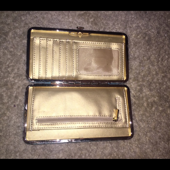 Wallet - Picture 2 of 2