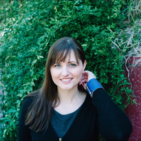 Meet your Posher, Rebecca