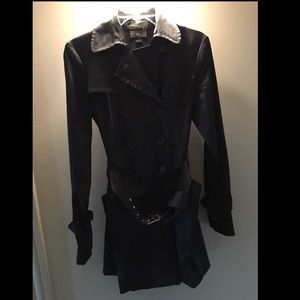 Flattering black trench coat with belt