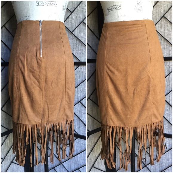 ⛔️Gifted⛔️Fringe Skirt - Picture 2 of 3