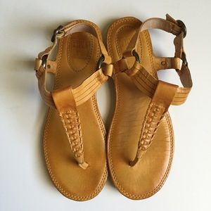 Frye Alessia Artisanal T-Strap Sandal, size 7