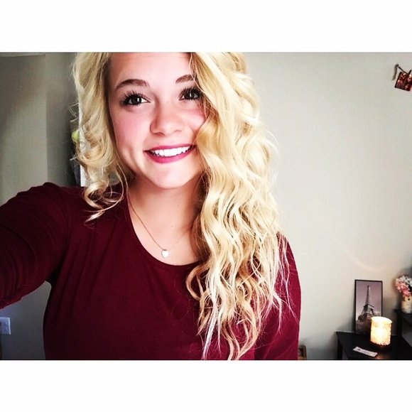 Meet your Posher, Charlotte