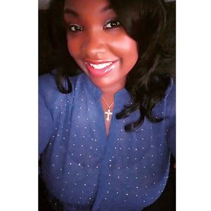 Meet your Posher, Lori