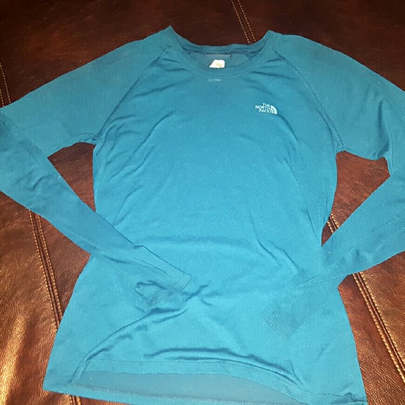 The north face long sleeve T