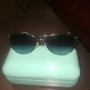 Tiffany aviators with bow twist