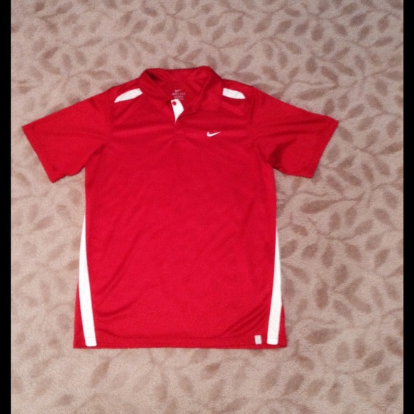 Nike youth boy's dri-fit shirt, size XL