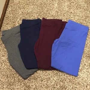 4 pairs of leggings!