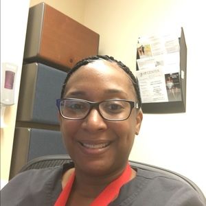 Meet your Posher, Kimberly