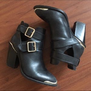 Shoe Mint Black & Gold Booties