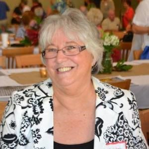 Meet your Posher, Evie