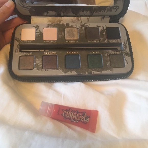 Urban Decay Other - Urban Decay Smoked Palette