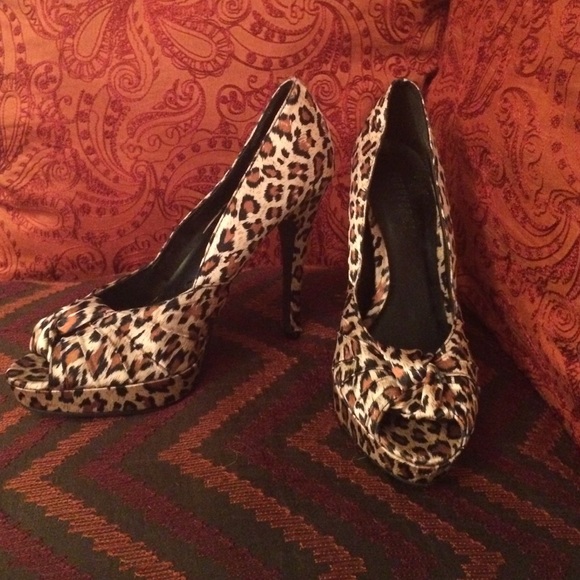 Forever 21 Shoes - 👠SOLD‼️