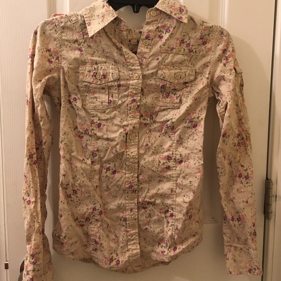 Floral print button up