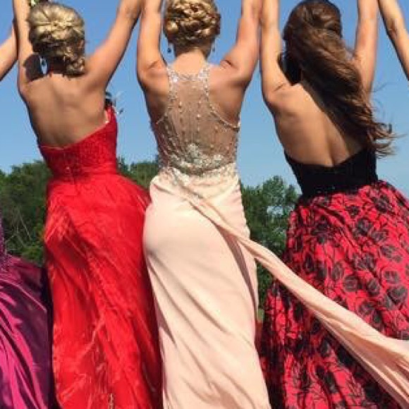 2016 Prom dress - Picture 2 of 4