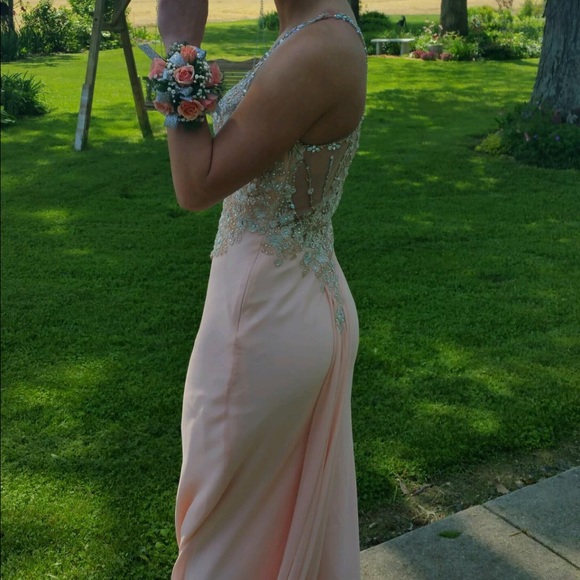 2016 Prom dress - Picture 3 of 4