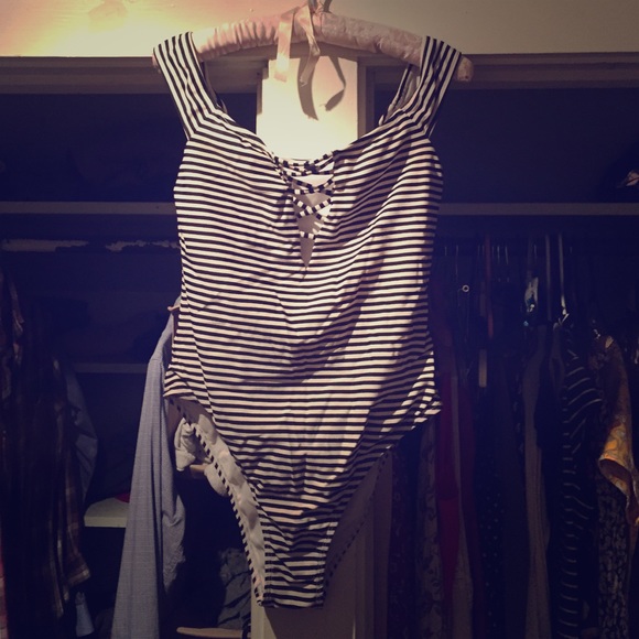 LA Hearts/Pacsun one piece