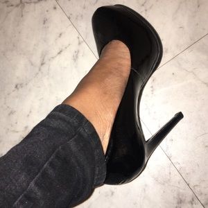 Classic Kelsi Dagger Women's Pump