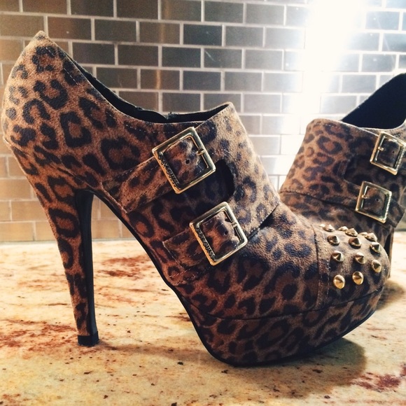 G by Guess Suede leopard brass spike heels
