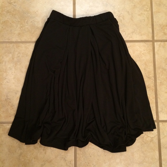 Lularoe Madison Black Skirt Small