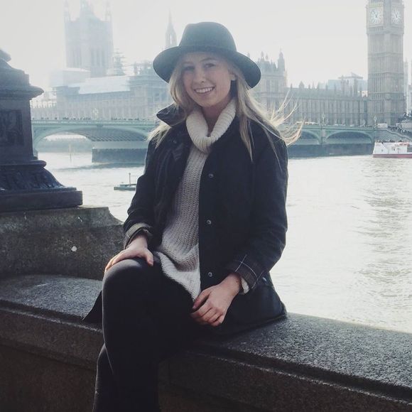 Meet your Posher, Sarah