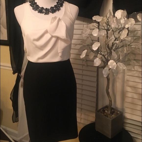 LOFT black and white sleeveless dress - Picture 1 of 3