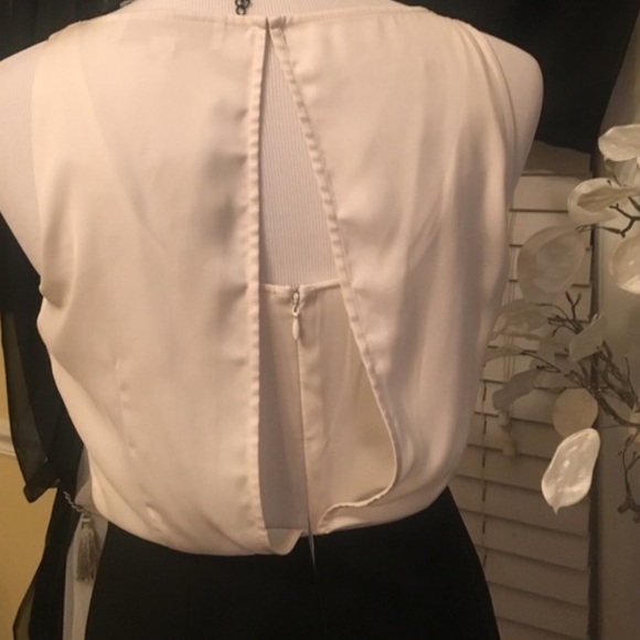 LOFT black and white sleeveless dress - Picture 3 of 3