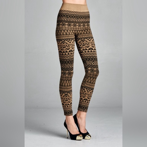 💄Black & Gold Aztec Fleece lined Leggings! - Picture 2 of 4