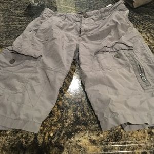 Like new condition size 30