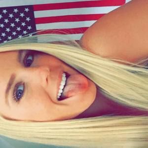 Meet your Posher, Allie