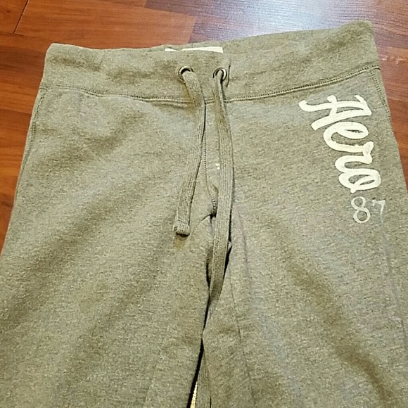 Apropostale sweatpants