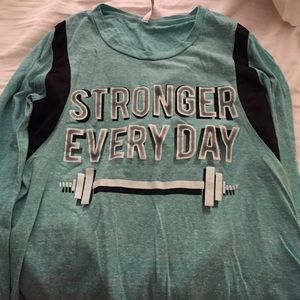 Long sleeve workout top