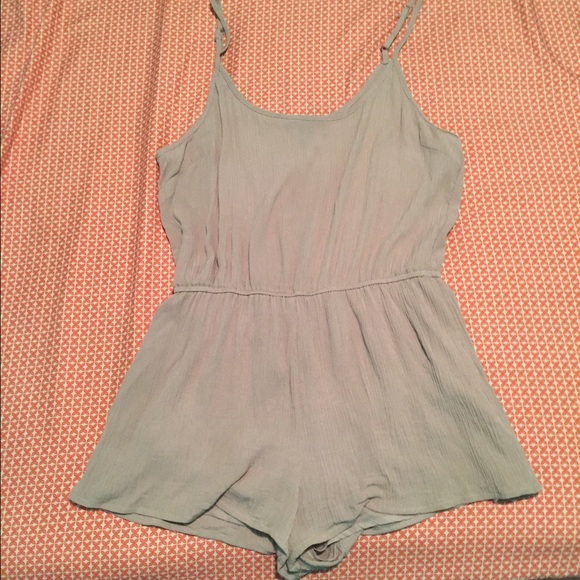 Taupe romper