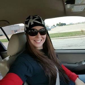 Meet your Posher, Christina