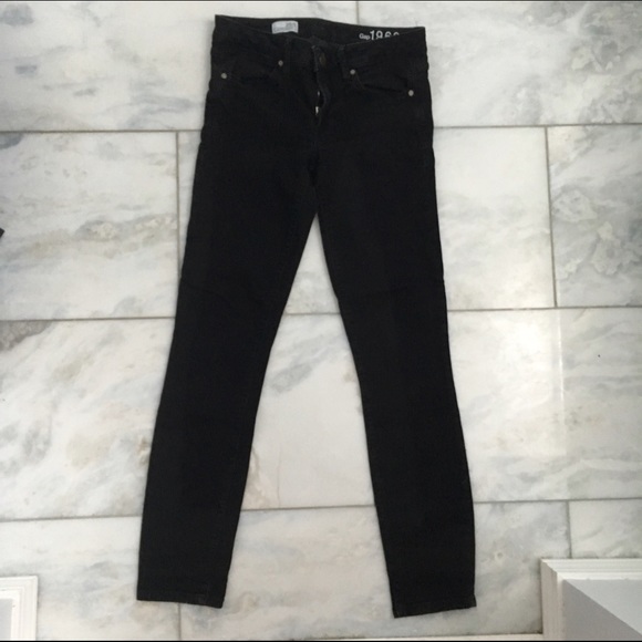 Black ultra skinny Gap jeans