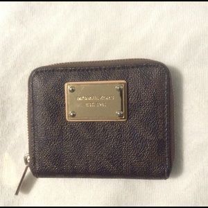 MICHAEL by Michael Kors Jet Set Zip Around Wallet