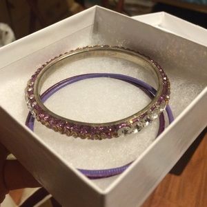 Three bangle bracelets, 3pcs