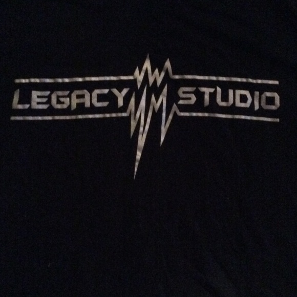 Exclusive official legacy studio tee men's XL - Picture 2 of 3