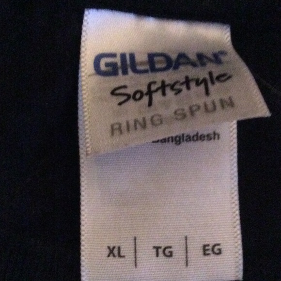 Exclusive official legacy studio tee men's XL - Picture 3 of 3