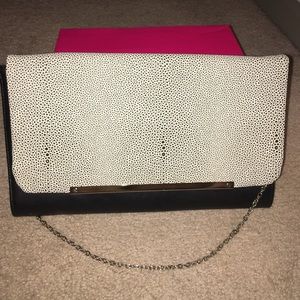 Black and white clutch*classic*