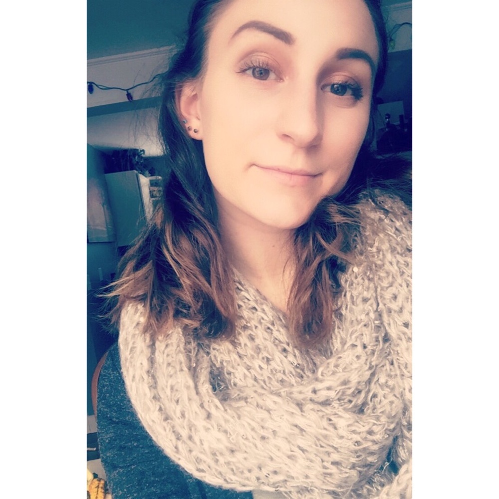 Meet your Posher, Briana