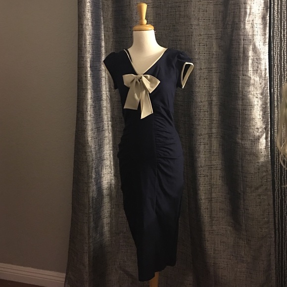 Stop Staring bow dress! 🎀