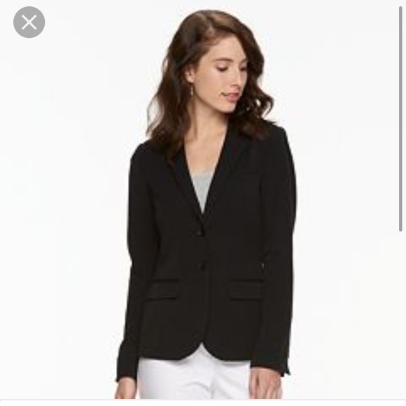 Tahari Jackets & Blazers - Tahari blazer in size