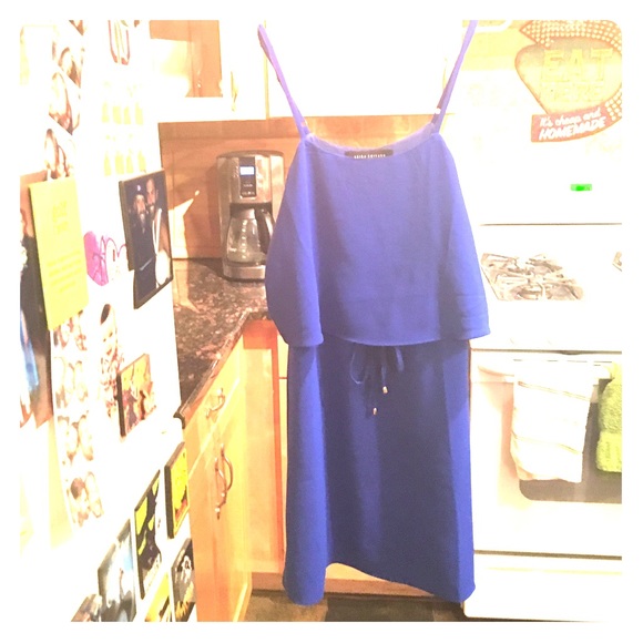 Medium Blue Akira Mini