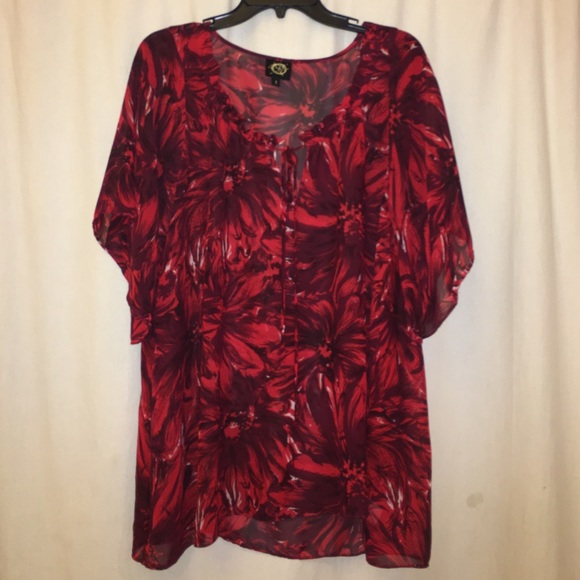 Red loose top