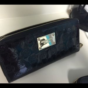 Michael Kors black and gold wallet