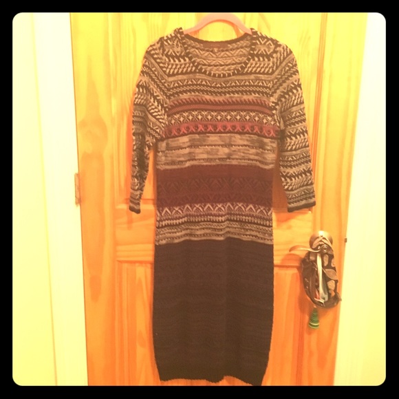 Medium multi-color sweater dress