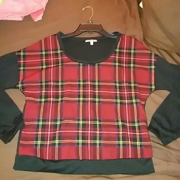 Sz med plaid sweatshirt by Charlotte Russe - Picture 4 of 4