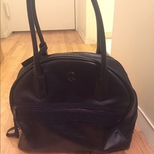 Black Lululemon gym bag